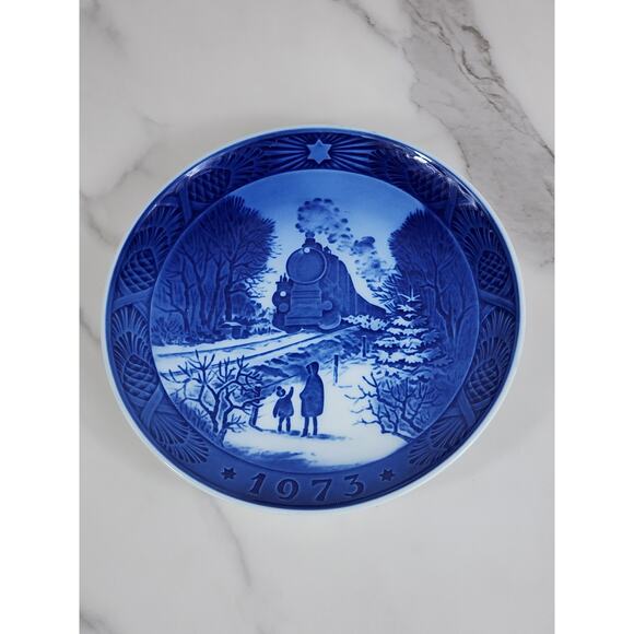 Royal Copenhagen Going Home For Christmas 1973 Wall Decor Plate 7" Denmark Vtg - Picture 10 of 13